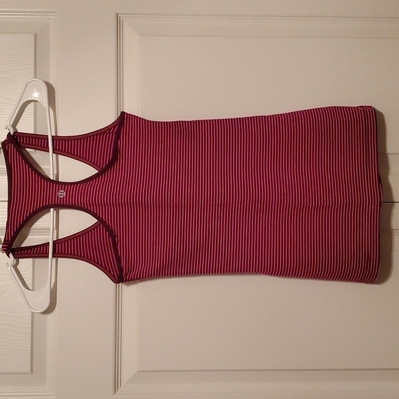 Lululemon Athletica Cool Razorback Hyper Stripe Raspberry Glow Light Plum Size 2 - Picture 4 of 7